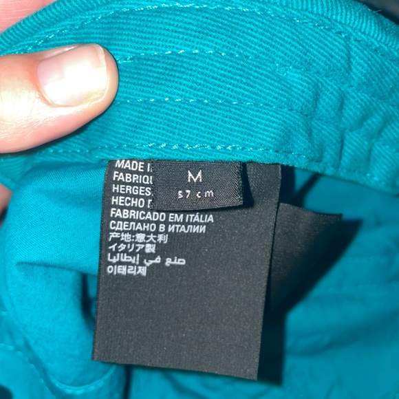 BALENCIAGA BASEBALL HAT - Picture 3 of 3